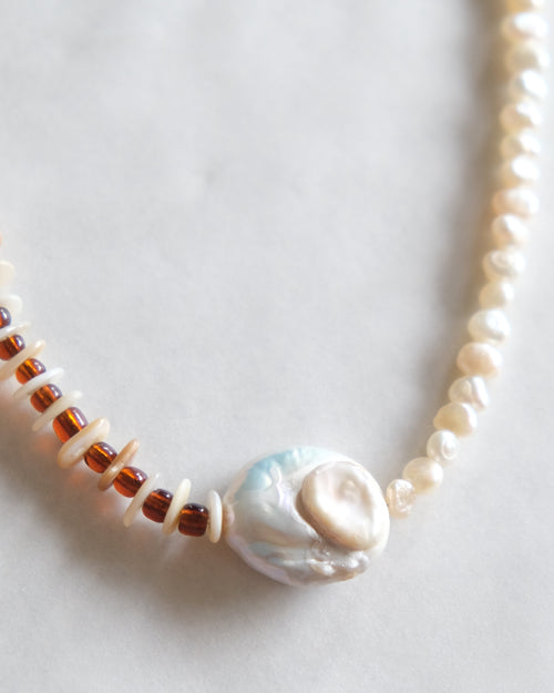 Brown and Pearls_01